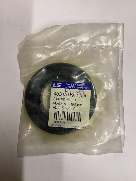 LS TRACTOR OIL SEAL