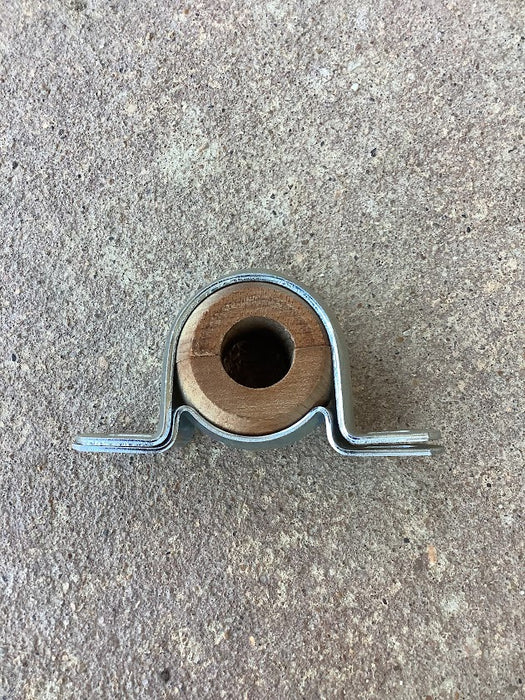 Simonsen 1" Wooden hanger bearing with housing # 1390-00