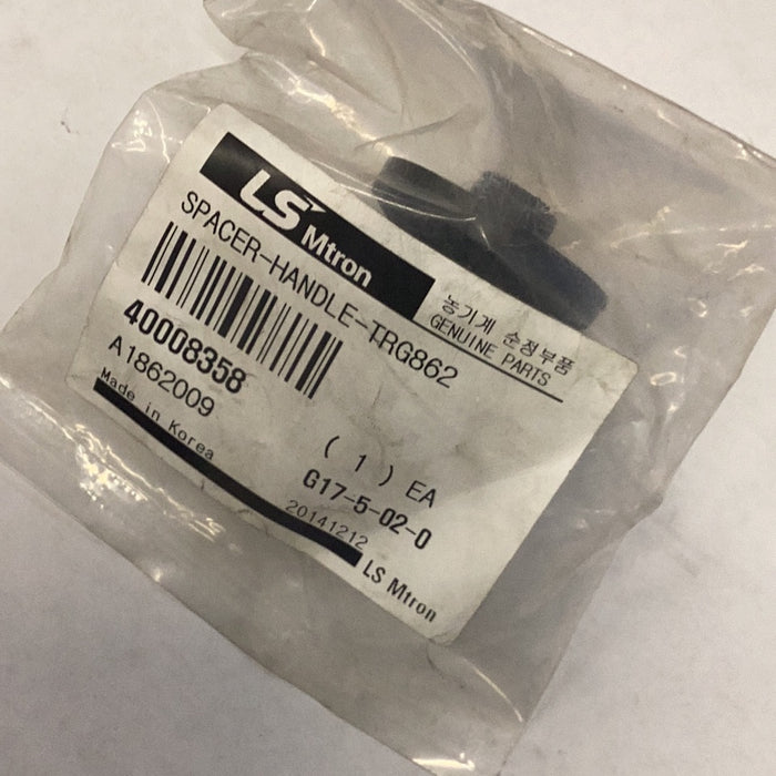 LS TRACTOR SPACER HANDLE 40008358